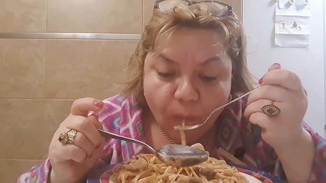 МУКБАНГ?пир на весь мир? Обалденный китайские спагетти?пальчики оближешь?MUKBANG?spaghetti chinese? смотреть онлайн