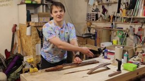 КАК ОТКЛЕИТЬ НАКЛАДКУ ГРИФА? Борьба человека с палисандром #ЗАКАСАРЬ