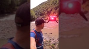 парень столкнулся с НЛО в реке