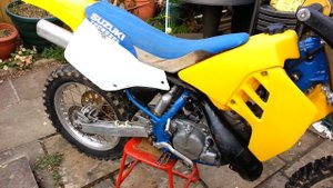 Suzuki rm250 1990