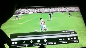 van persie dies in fifa 10