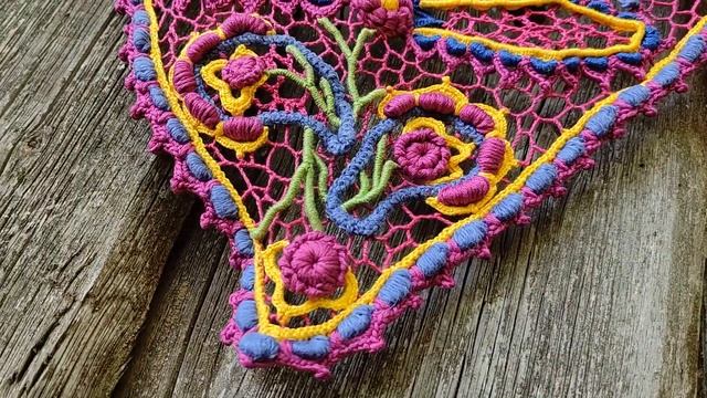 Летняя косынка с огурцами пейсли смотреть онлайн