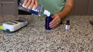 HOW TO PREPARE FOR GUESTS + DIY Lavender Linen Spray