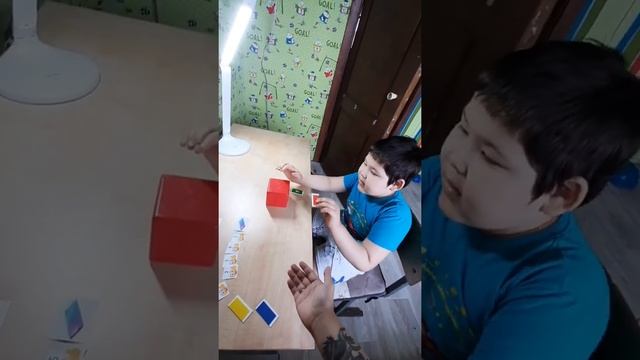Развивающие занятия. Учимся давать определённый предмет по запросу