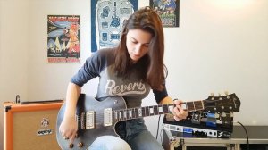 Laura Cox - Fingerpicking on Orange Rocker 32 & Rocker 15