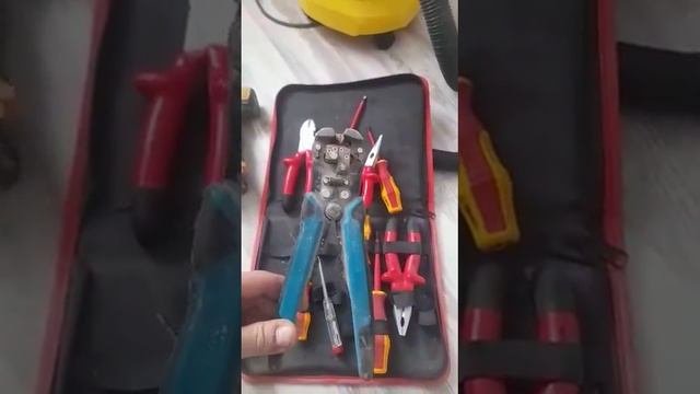 Какие нужны инструменты для установок розеток в квартире