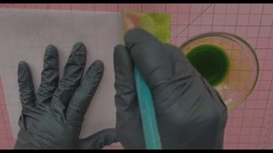 ЗЕЛЕНЬ И МЕЛКИЕ ЦВЕТЫ ИЗ ВАФЕЛЬНОЙ БУМАГИ ДЛЯ ДЕКОРА ТОРТА