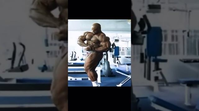 Ronnie Coleman? Пытаюсь повторить позирование! Какого атлета снимать следующим пиши в комментариях!