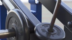 Уникальные уличные тренажеры Street Barbell на центральной набережной города-курорта Геленджик.