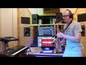 Prinz M.  feat.  Syntheticsax - Obsession (The Distance & Riddick remix)