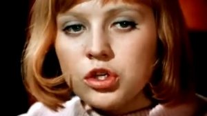 ...Часто простое кажется вздорным, чёрное - белым, белое - чёрным...