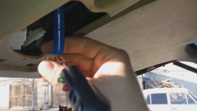 Toyota Hilander 2014 - дверь багажника не работает? причина... смотреть онлайн