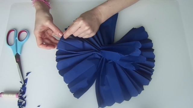 ? Декор стен ✂️ Цветы из бумаги. Большие цветы. смотреть онлайн