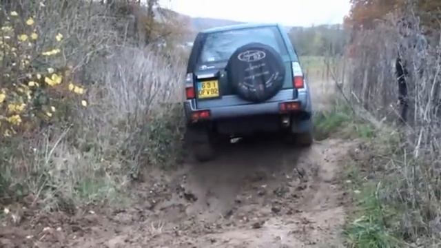 Sortie Forum Touareg Muddy land Guillaume en Toyota Land Cruiser.avi смотреть онлайн