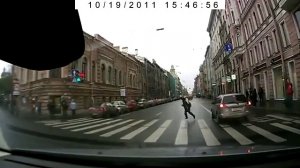 Мальчик сбил машину