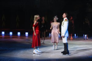 Представление артистов ледового спектакля Ильи Авербуха «Анна Каренина». Сочи. 17.08. 2021.