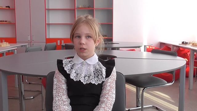 Подгускова Анастасия Стихотворение Много языков на свете разных М Крюков смотреть онлайн