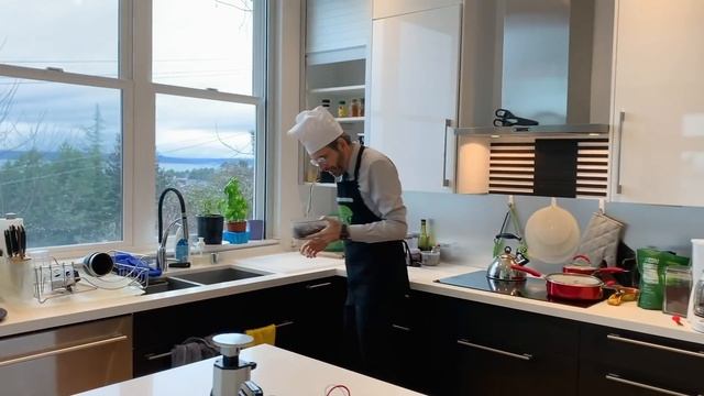 Dr. Greger in the Kitchen: Cran-Chocolate Pomegranate BROL Bowl смотреть онлайн