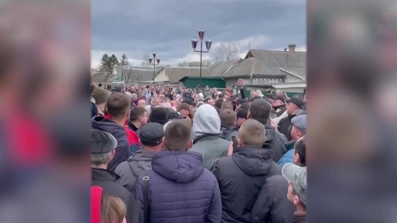 На Украине идет религиозная война против прихожан канонической церкви