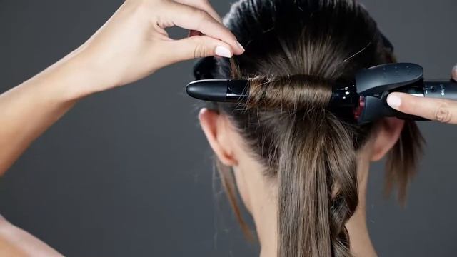 Lassiger Chignon: Diese Hochzeitsfrisur kann man ganz leicht selber machen