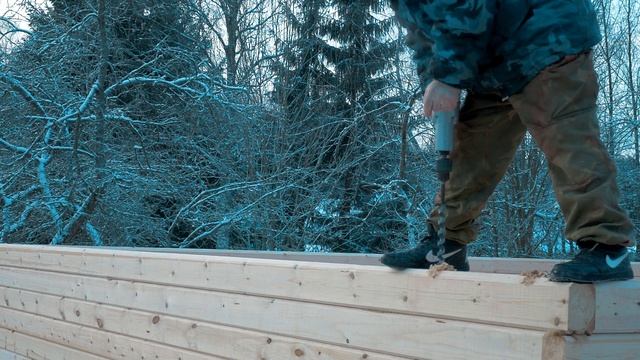 Дом-дача 6-8м под усадку из профилированного бруса.Сборка в "Тёплый угол" на деревянный нагель РСУ2 смотреть онлайн