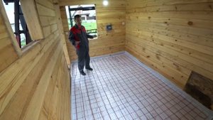 Теплый пол в курятнике.