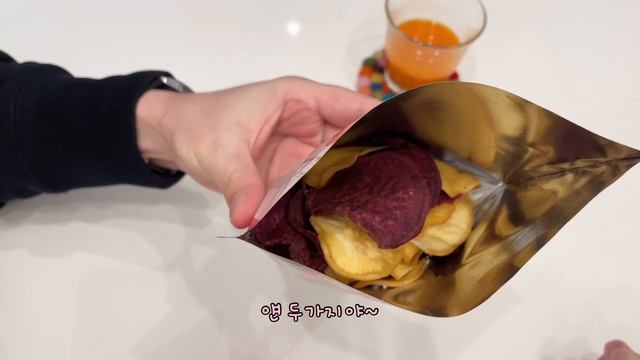 일본 도쿄 브이로그?편의점 신상 간식들, 마트 장보기,남편이 만들어 준 나베요리, 꽃과 함께하는 소소한 도쿄 일상 смотреть онлайн