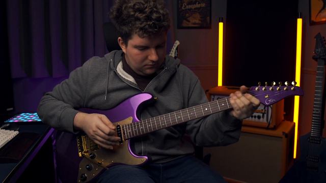 ALL MY GUITARS into a Rockerverb 100 смотреть онлайн