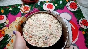 ШИКАРНЫЙ САЛАТ "ФАВОРИТ" с курицей,грибами шампиньонами,маринованными огурцами,морковью,картофелем