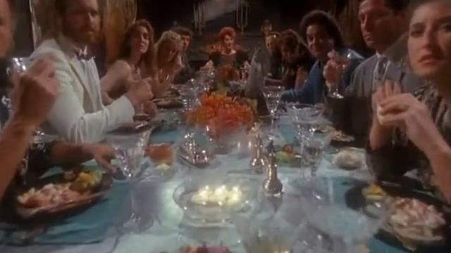 Грета на вечеринке у Фредди смотреть онлайн