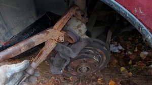 Как сжать тормозной цилиндр на суппорте