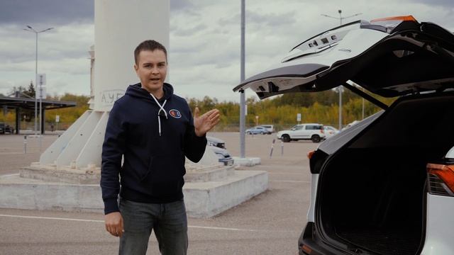 Toyota RAV4 2021 - за что любят владельцы и ненавидят хейтеры? смотреть онлайн