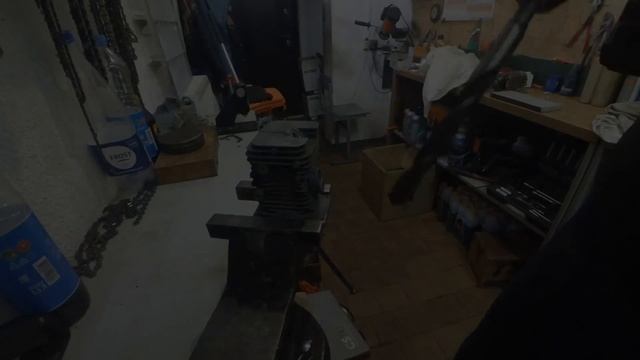 Восстановление свечной резьбы на примере Stihl MS180 смотреть онлайн