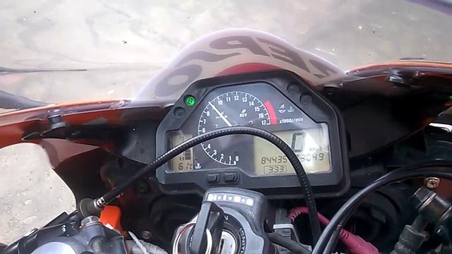 Звук прямотока на CBR 600 RR смотреть онлайн