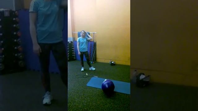 Мяч пресс скакалка 389 повторений смотреть онлайн