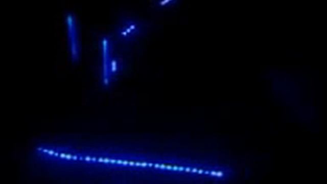 диодная лента светится под басс смотреть онлайн