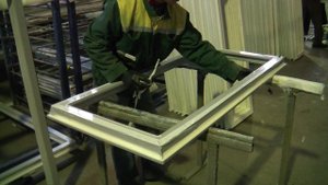 Инструкция №7 (Покраска ПВХ окон). Удаление малярной ленты после окраски. ENAMERU ®.