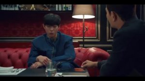 Луна которая восходит днём🌙