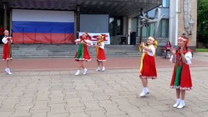 Танец "Россиюшка"