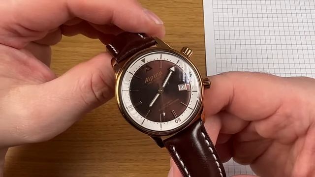 АЛЬПИНА СДЕЛАЛА ШОКОЛАДКУ / Alpina Seastrong Diver 300 Heritage Brown