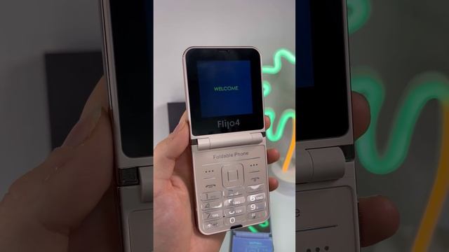 Купил Samsung Z Flip4 за 1.500?? Что ты такое?!