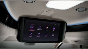 Kia Carnival обрёл роскошную версию с высокой крышей. Ещё грядёт вариант с салоном на четверых