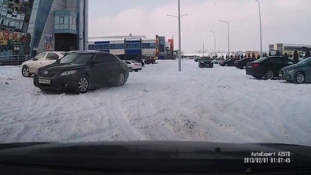 Continental IceContact 2