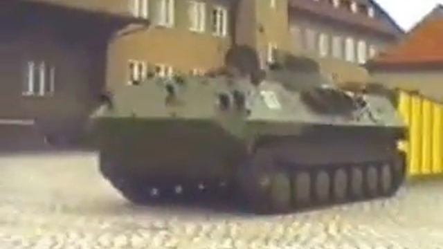 Ратенов Погрузка 2С3 на эшелон смотреть онлайн