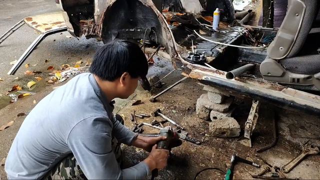 Tôi phá hủy hoàn toàn chiếc xe này để chế lại siêu xe#hôm nay là ngày thời tiết xấu quá /HAISUPERCA смотреть онлайн