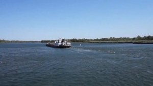 Круиз  плывем  по Дону к Волге