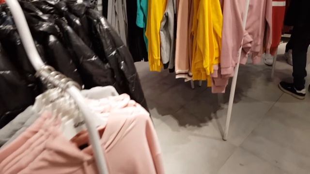 LIFE VLOG: ТРК Мега/ Шоппинг/ Выбираем Новые Ботинки Mascotte/ День Рождения!!! смотреть онлайн