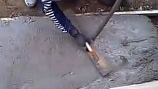 Как залить отмостку. 87077335555 Алматы смотреть онлайн