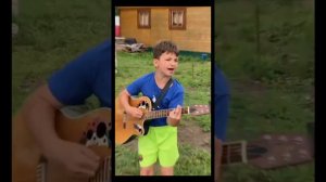 Виктор Цой Перемен на гитаре