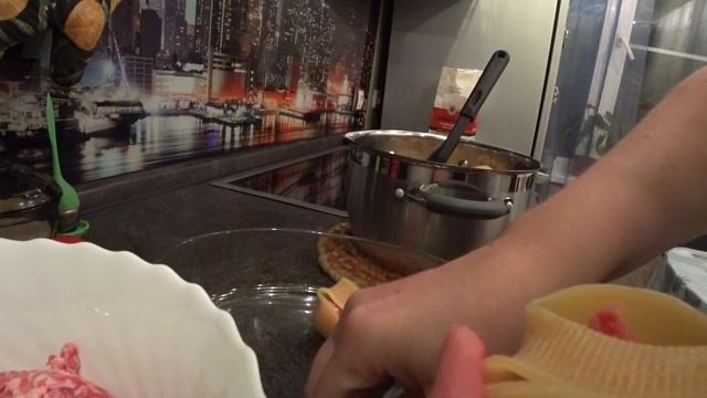 МАКАРОНЫ С ФАРШЕМ В ДУХОВКЕ С СЫРОМ ASMR смотреть онлайн